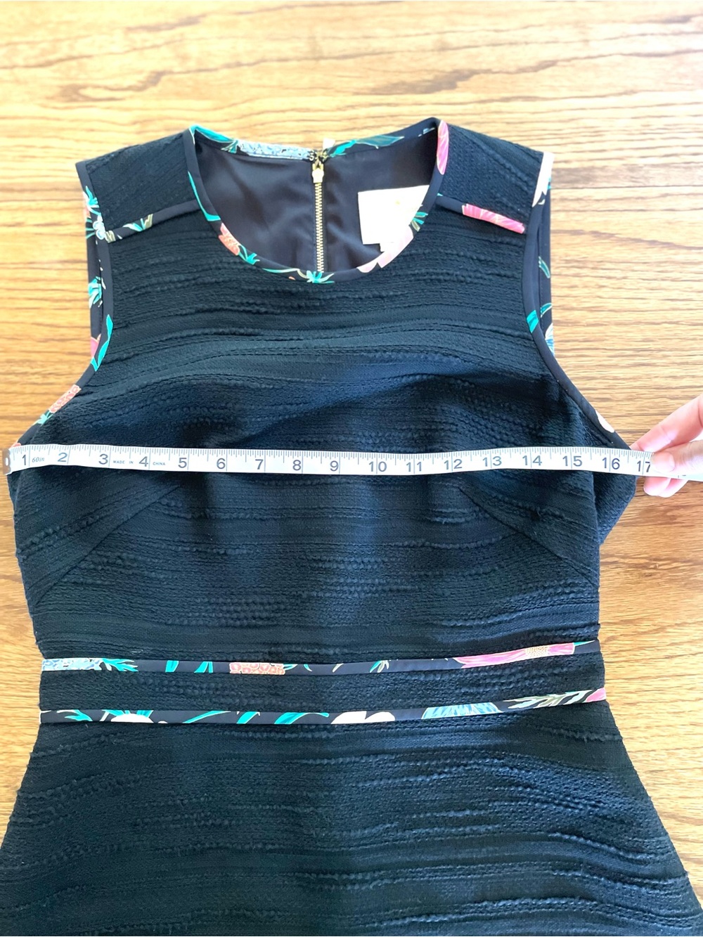 Kate Spade New York Blossom Trim Tweed Dress Size 6 Black Floral EUC - Picture 7 of 11